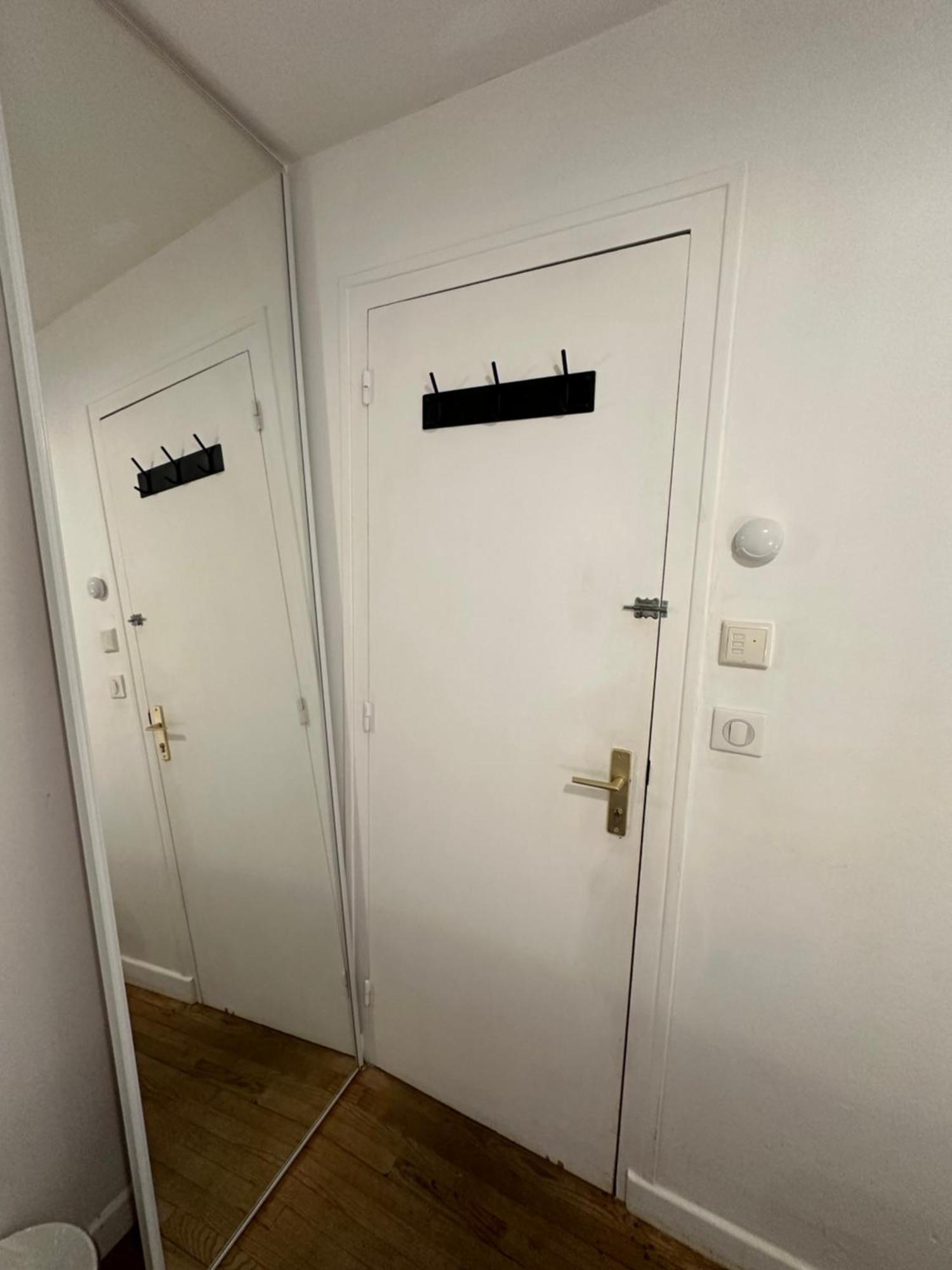 Villa Des Palmiers, Chambre 3, Lit Double 빌뇌브-쉬르-로트 외부 사진